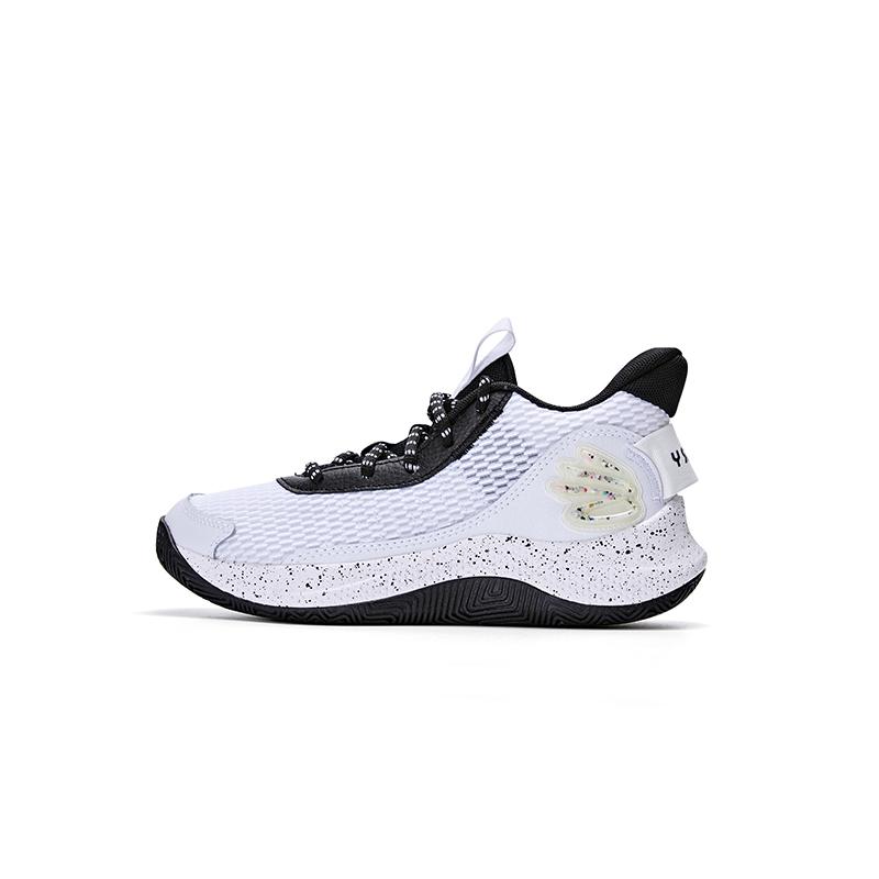 Детские кроссовки Under Armour Under Armour Curry 3Z7 (бело-черные)