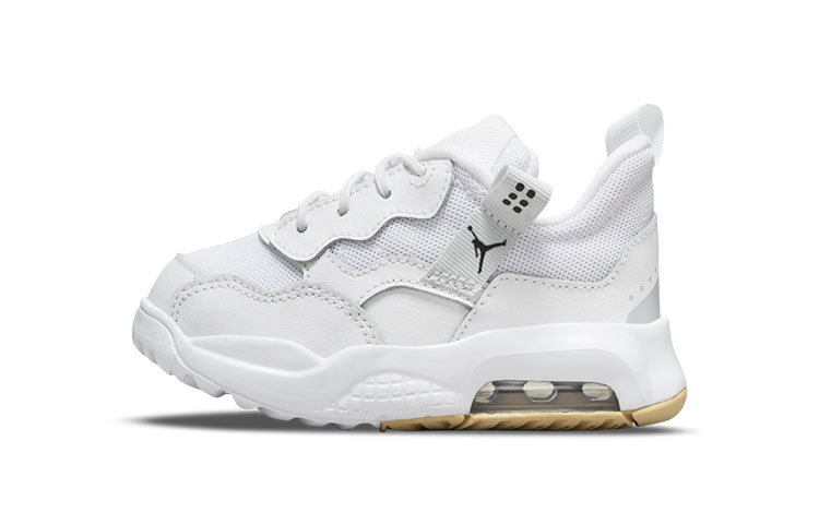 Кроссовки Jordan MA2 (белые)