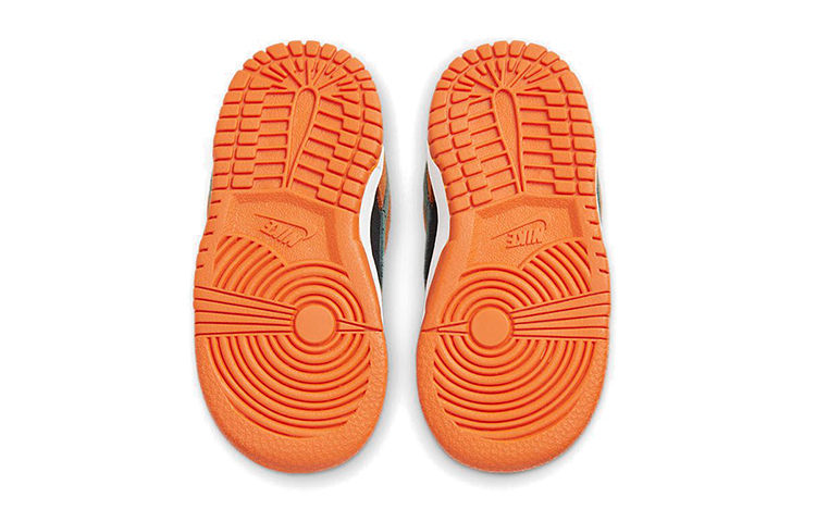 Детские кеды Nike Dunk SP "Ceramic" (черно-оранжево-зеленый) — Чёрный / оранжевый / зелёный — фото 8