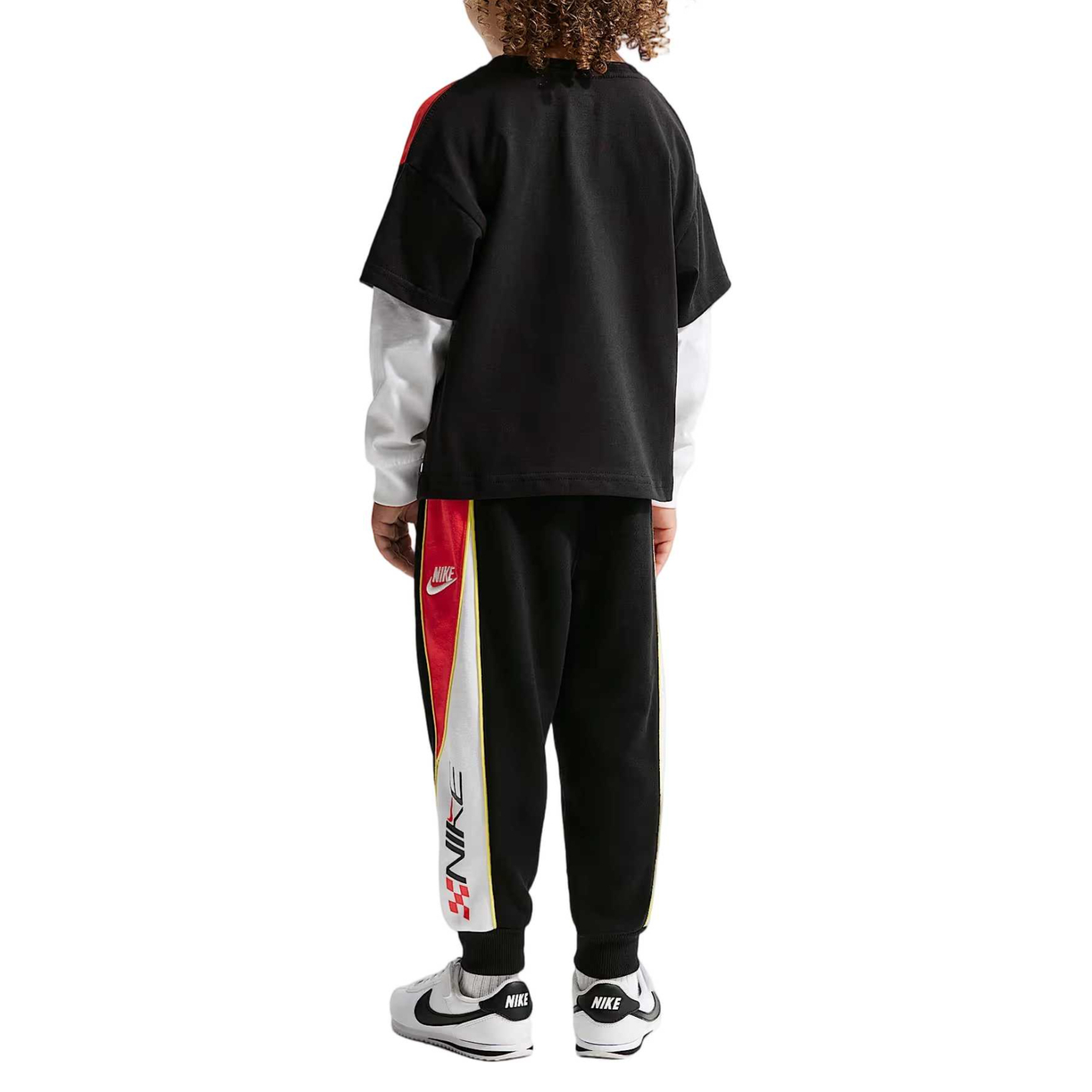 Футболка Nike Sportswear Victory Lap (черная) — фото 2