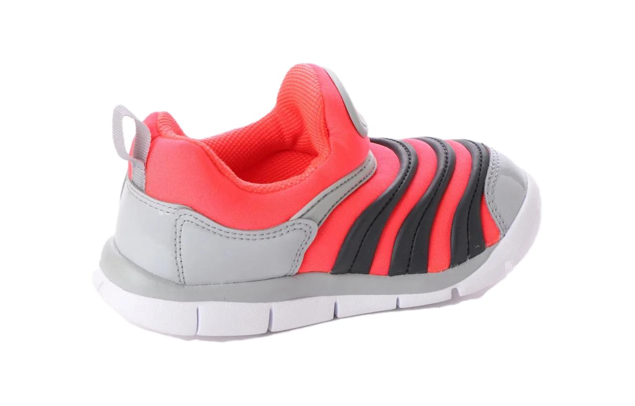 Детские кроссовки Nike Dynamo Free (красно-черные) — фото 4