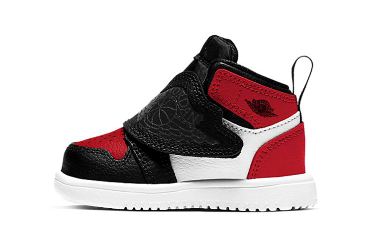 Кроссовки Jordan Jordan Sky Jordan (черно-красные)