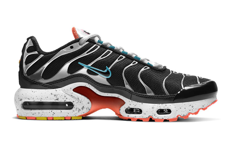 Кроссовки Nike NikeAir Max Plus GS (черно-серебристо-оранжевые) — Чёрный / оранжевый / серебристый — фото 2
