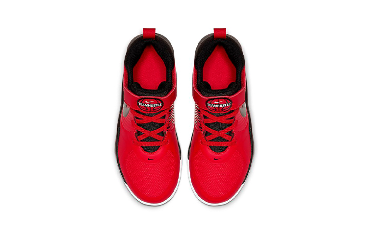 Детские кроссовки Nike Team Hustle D 9 (черно-красная) — фото 5