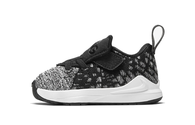 Детские кроссовки Nike Lebron 17 (черно-серые)