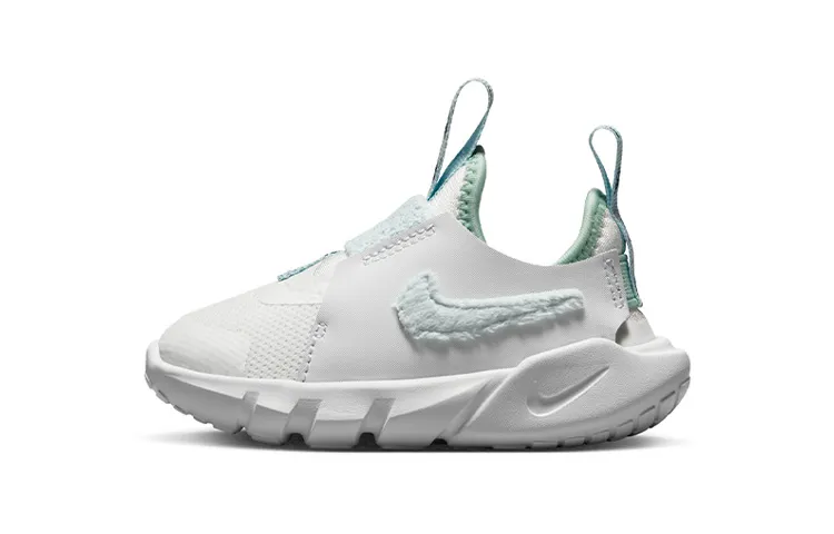 Nike Flex Runner 2 Lil Slip Resistant, Abrasion Resistant, Breathable Low top Running Shoes Glacier Blue