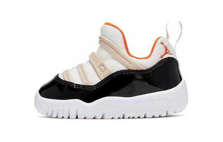 Детские кроссовки Jordan Air Jordan 11 Retro Little Flex (черно-бело-оранжевые)
