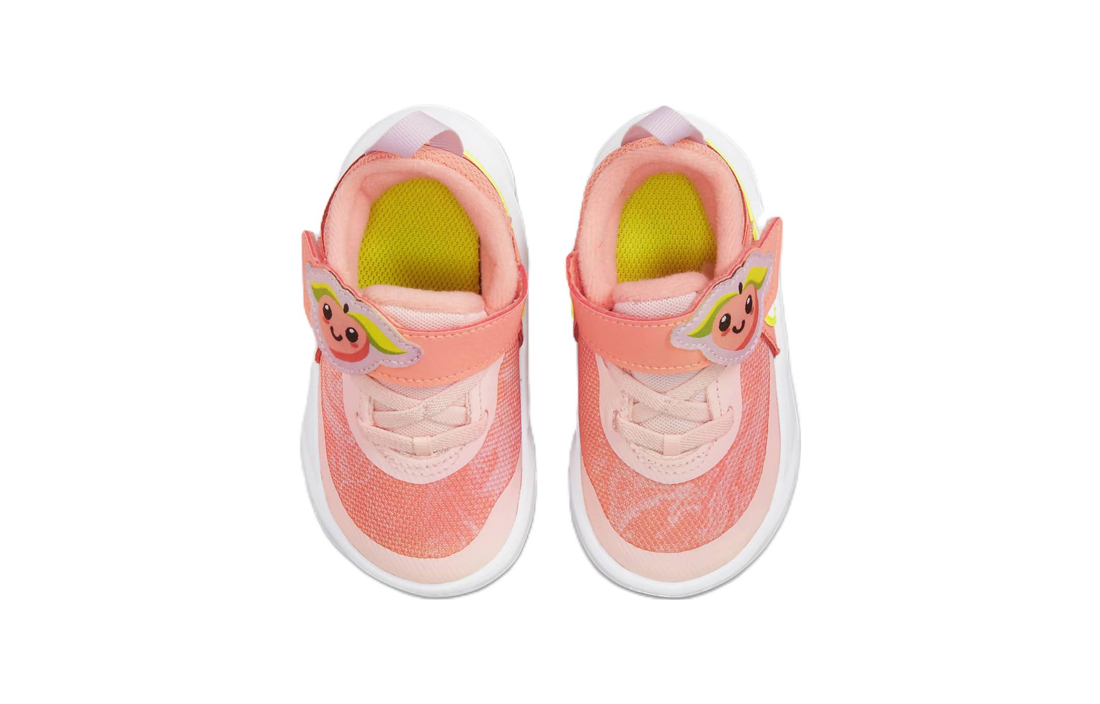 Кроссовки Nike Team Hustle D 10 Lil (бело-оранжевые) — фото 6