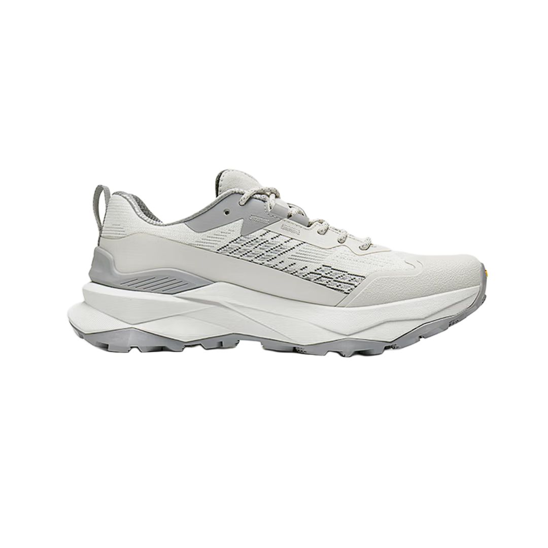 Under Armour OUTDOOR Abrasion Resistant Abrasion Resistant Low top Hiking Shoes Unisex Ecru Gray
