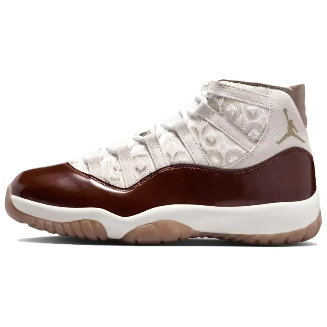 Jordan Air Jordan 11 High top Vintage Basketball Shoes Unisex Beige Red