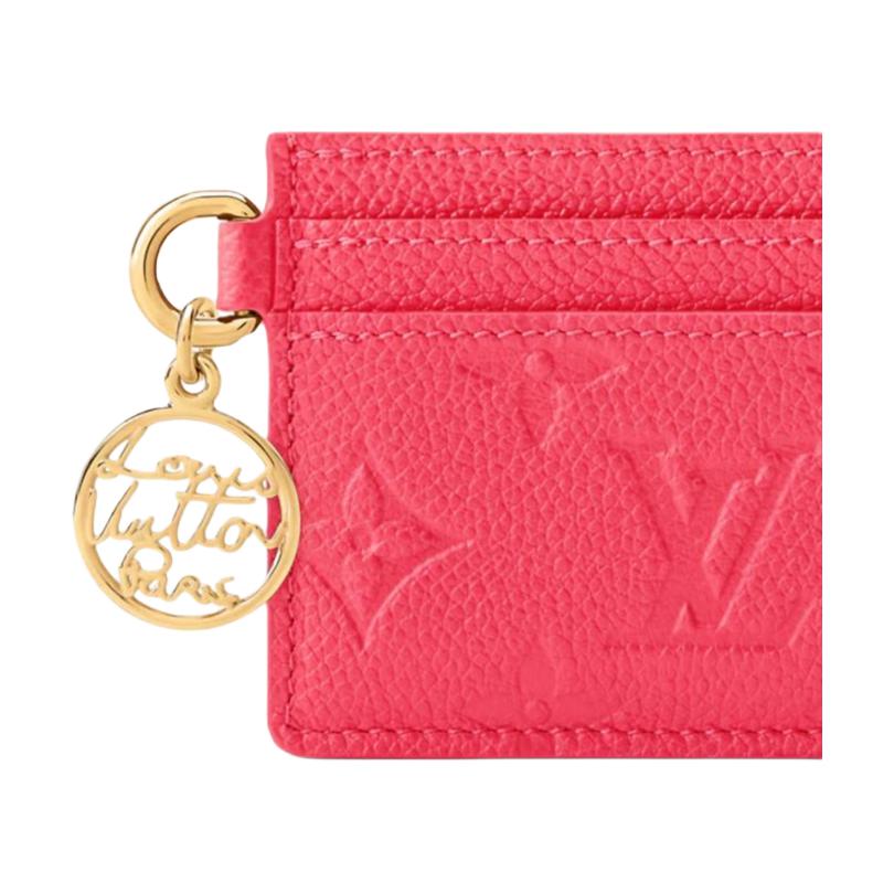 Женская сумка Louis Vuitton Charms LV (клубнично-розовая) — фото 5