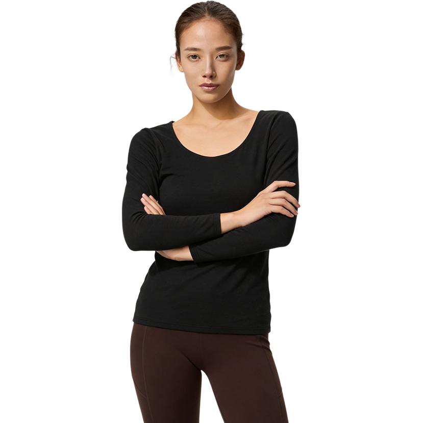 Женская футболка UNIQLO (черная)