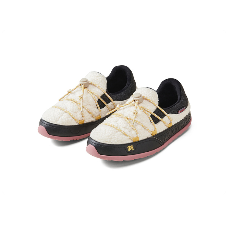 KOLON SPORT Slip Resistant Slip Resistant Low top Outdoor Shoes Women’s Ivory