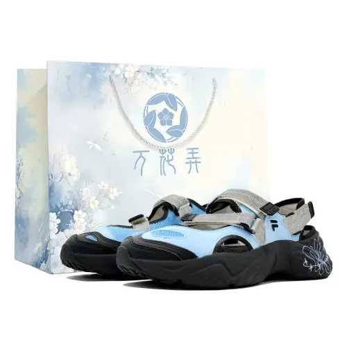 FILA FUSION Conch Myriad Flowers Entice, Silver Winged Blue Butterfly Beach Sandals Women's Blue