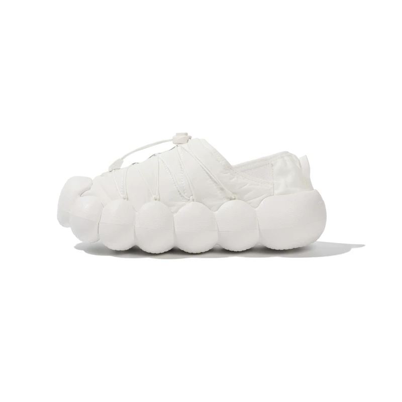 UPPERVOID Cushioning Coverage Lightweight Low top Outdoor Shoes Unisex