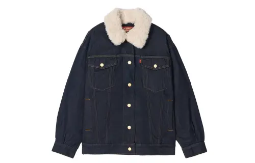 Levi’s Levi’s Year of the Horse Limited Series Relaxed, Lazy and Comfortable Imitation Sherpa Denim Jacket for Women
