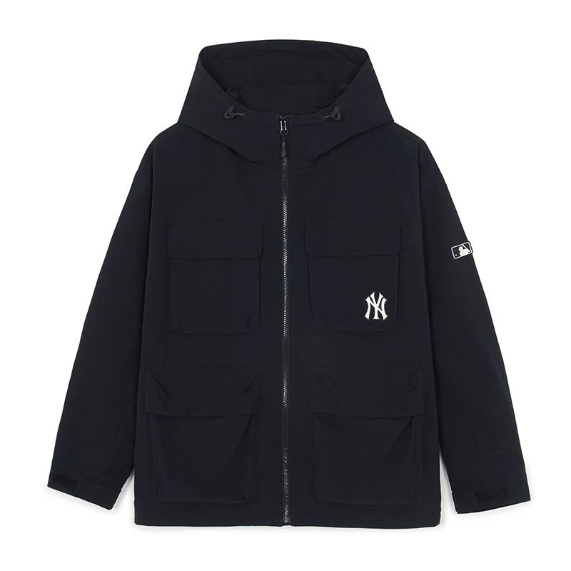 Куртка MLB MLB SS26 (черная)