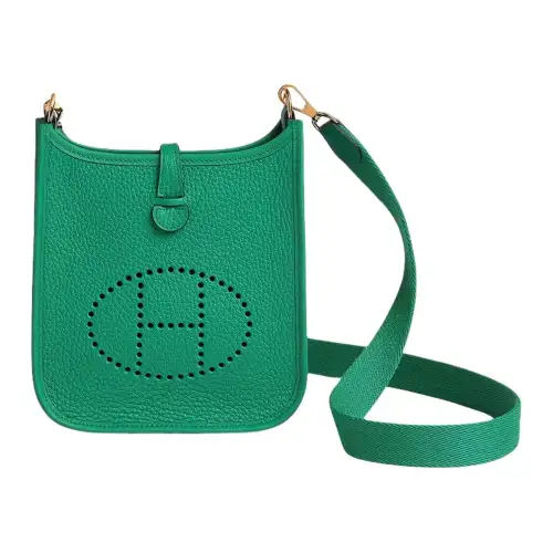 HERMES Evelyne Clemence Bullock Leather Shoulder Bag, Crossbody Bag 16 Women's 0Z Vert Comics Comic Green