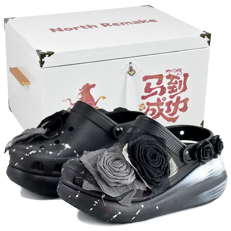 Crocs Classic Clog NR Clogs Unisex Black Silver
