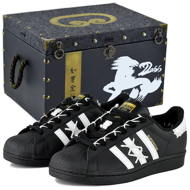 Adidas Originals SUPERSTAR Slip Resistant Abrasion Resistant Low top Skateboard Shoes Unisex Black White