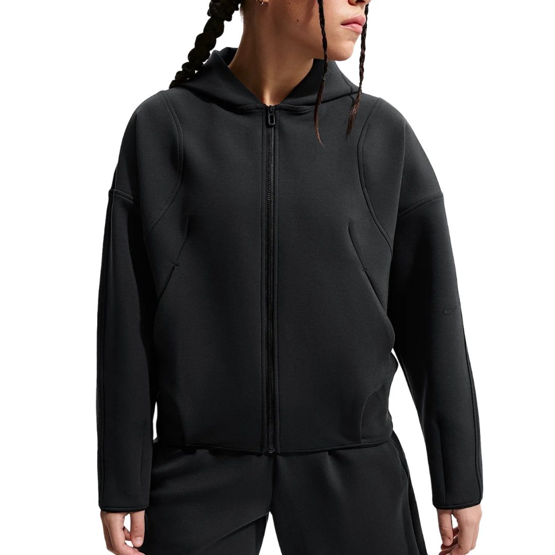 Женская куртка Nike MAVN Therma-FIT (черная)