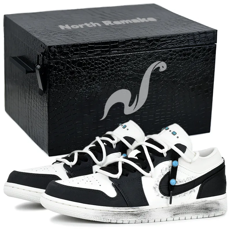 Jordan Air Jordan 1 Lightweight Low top Vintage Basketball Shoes Men's Black White
