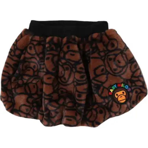 A BATHING APE Human head, children's skirt, with embroidery