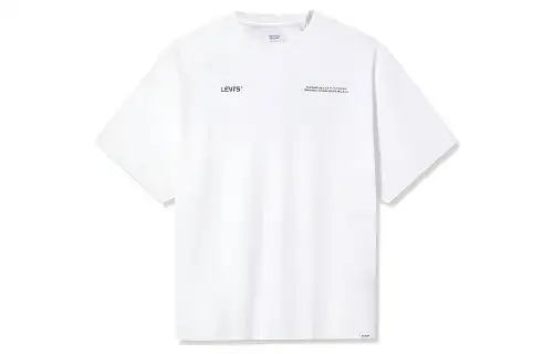Levis T Shirts Women's White Crew Neck Moderate Straight Fit