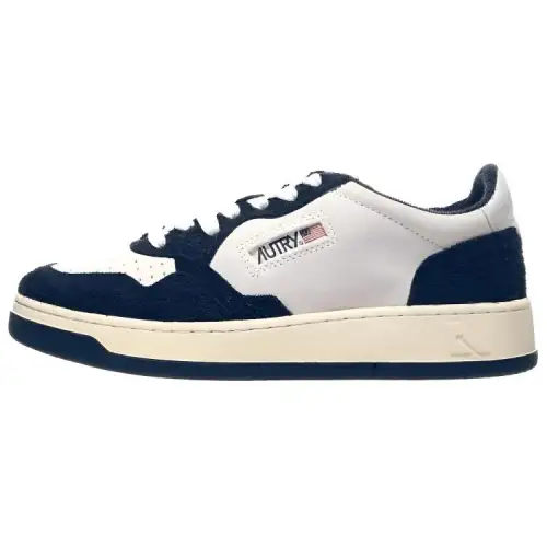 AUTRY Suede Low top Skateboard Shoes Women's Black White