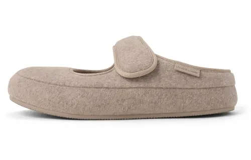 CHARLES&KEITH Composite Sole Slip Resistant Closed Toe Slippers Women's