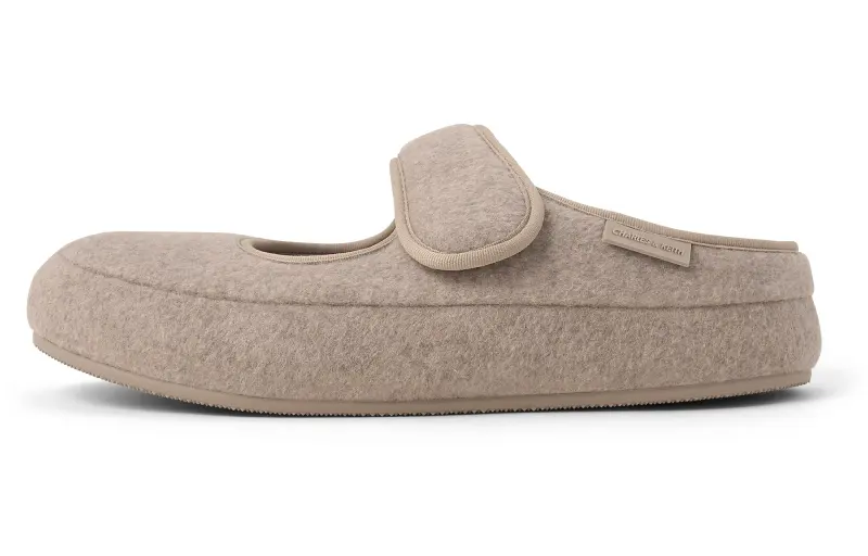 CHARLES&KEITH Composite Sole Slip Resistant Closed Toe Slippers Women's