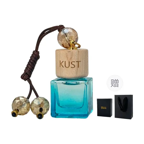 Perfume for auto, pendant for mother and baby, oil with a light fragrance, universal aromatherapy, France, long lasting light fragrance