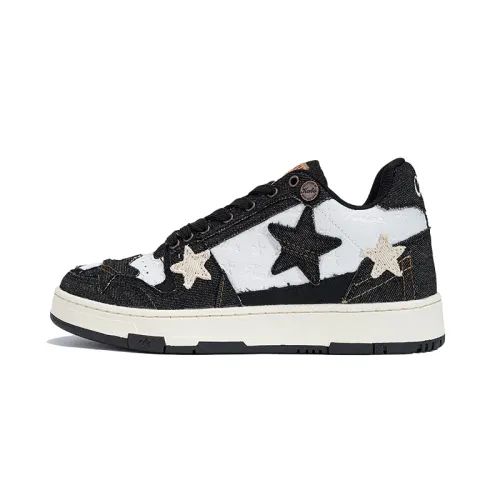 KAALIXTO Unchained Riderz 'Blackness' Star Shoes Breathable Mid top Skateboard Shoes Unisex Black