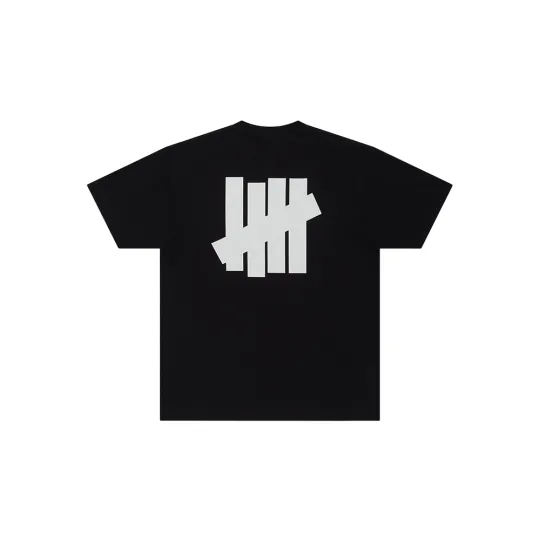UNDEFEATED SS26 Футболка контрастного цвета с короткими рукавами и большим логотипом на спине из пяти полосок, одинаковый стиль для мужчин и женщин.