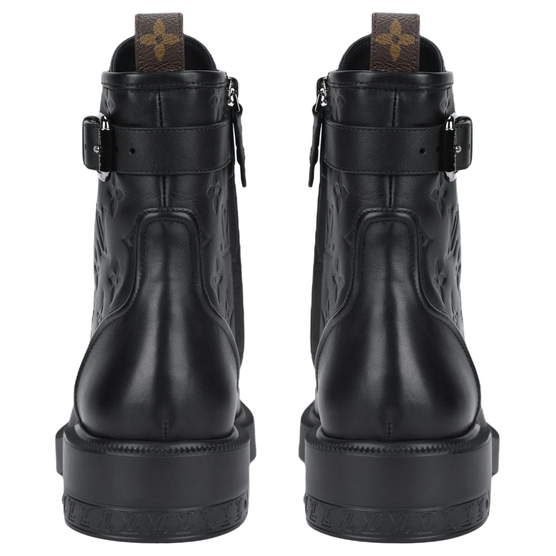 LOUIS VUITTON Citizen Calfskin Short Combat Boots Women's Black