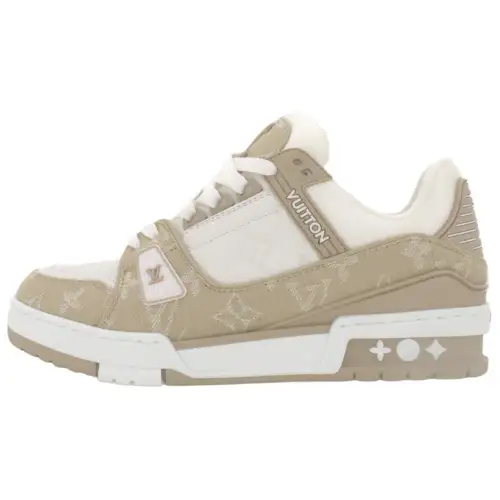 LOUIS VUITTON Trainer Cow Leather Low top Skateboard Shoes Women's Beige