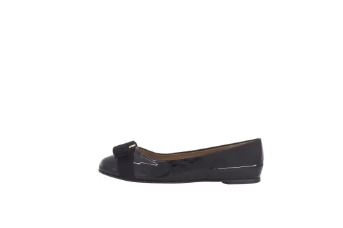 Ferragamo Varina Women's Casual Shoes Women's Black