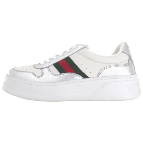 GUCCI Leather Low top Skateboard Shoes 5cm Men's Silver