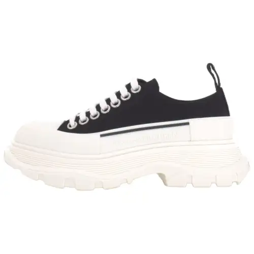 Alexander McQueen Tread Slick Low Lace Up 'Black White' FW21 Women's