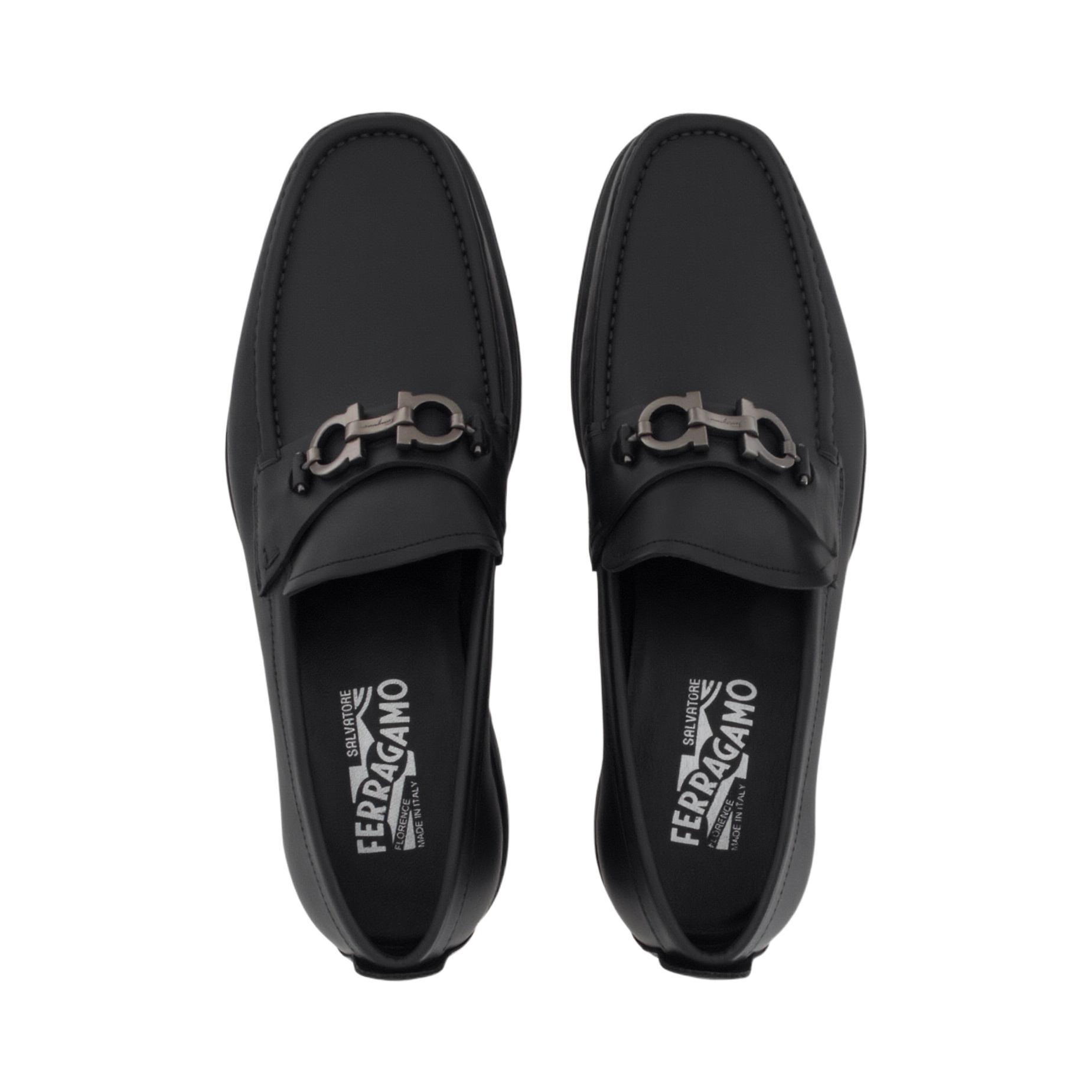 FERRAGAMO Gancini Gancio Leather Loafers Men's Black