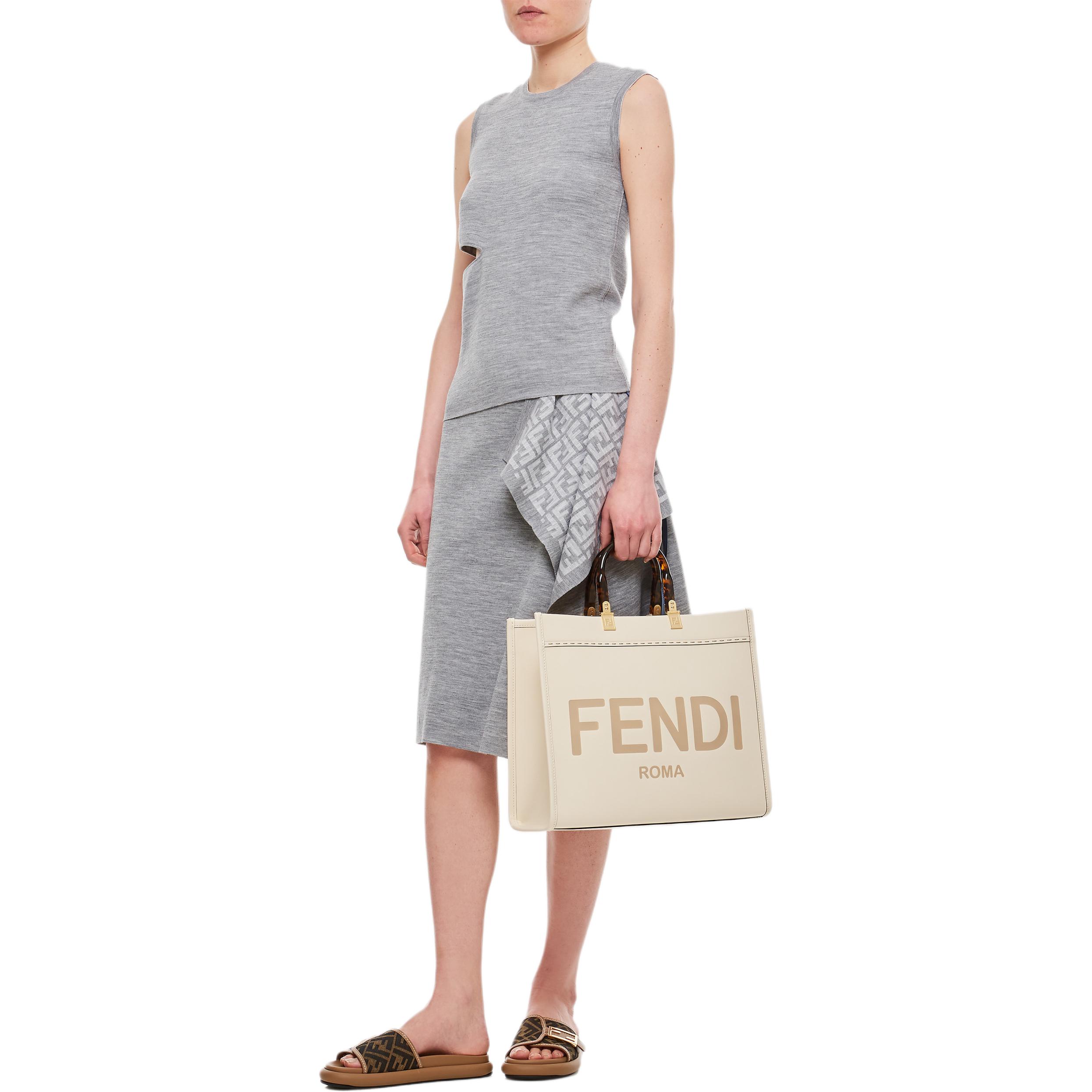Женская юбка Fendi FW23 (светло-серый) — фото 5