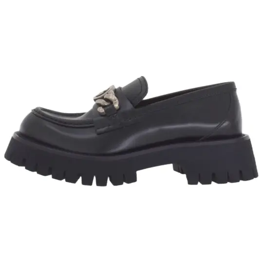 GUCCI Interlocking G-chain Leather Loafers