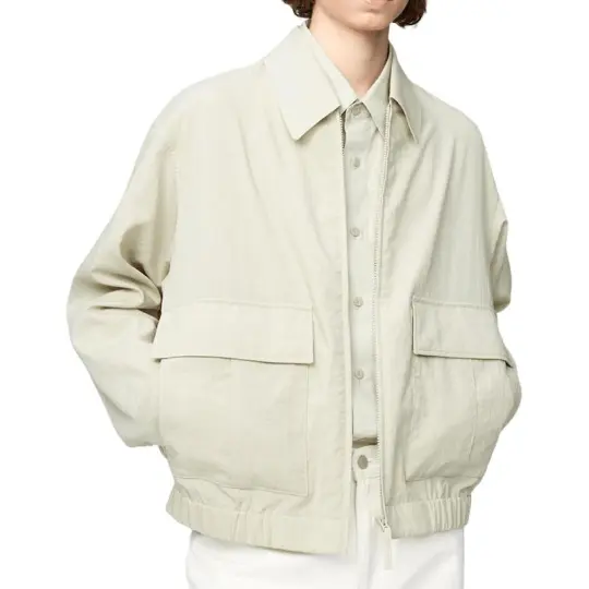 UNIQLO SS26 однотонная удобная куртка на молнии с лацканами в женском стиле