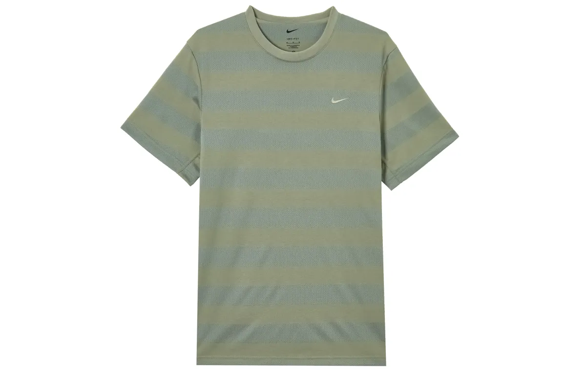 Nike Primary STMT SS EXT T Shirt Men's Green Gray