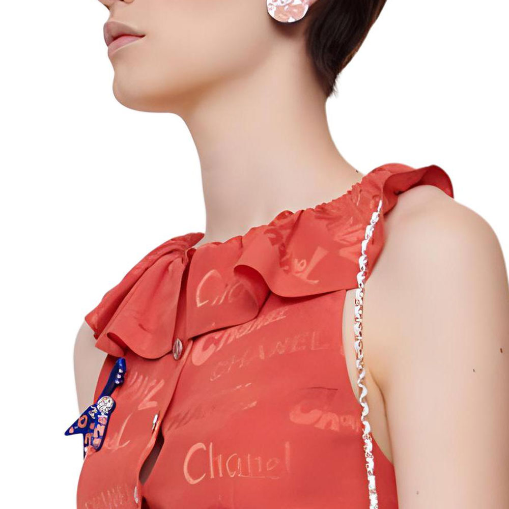 Женская футболка Chanel SS22 (красная) — фото 4