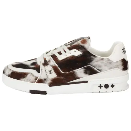 LOUIS VUITTON Trainer Cow Leather Low top Skateboard Shoes Unisex Brown