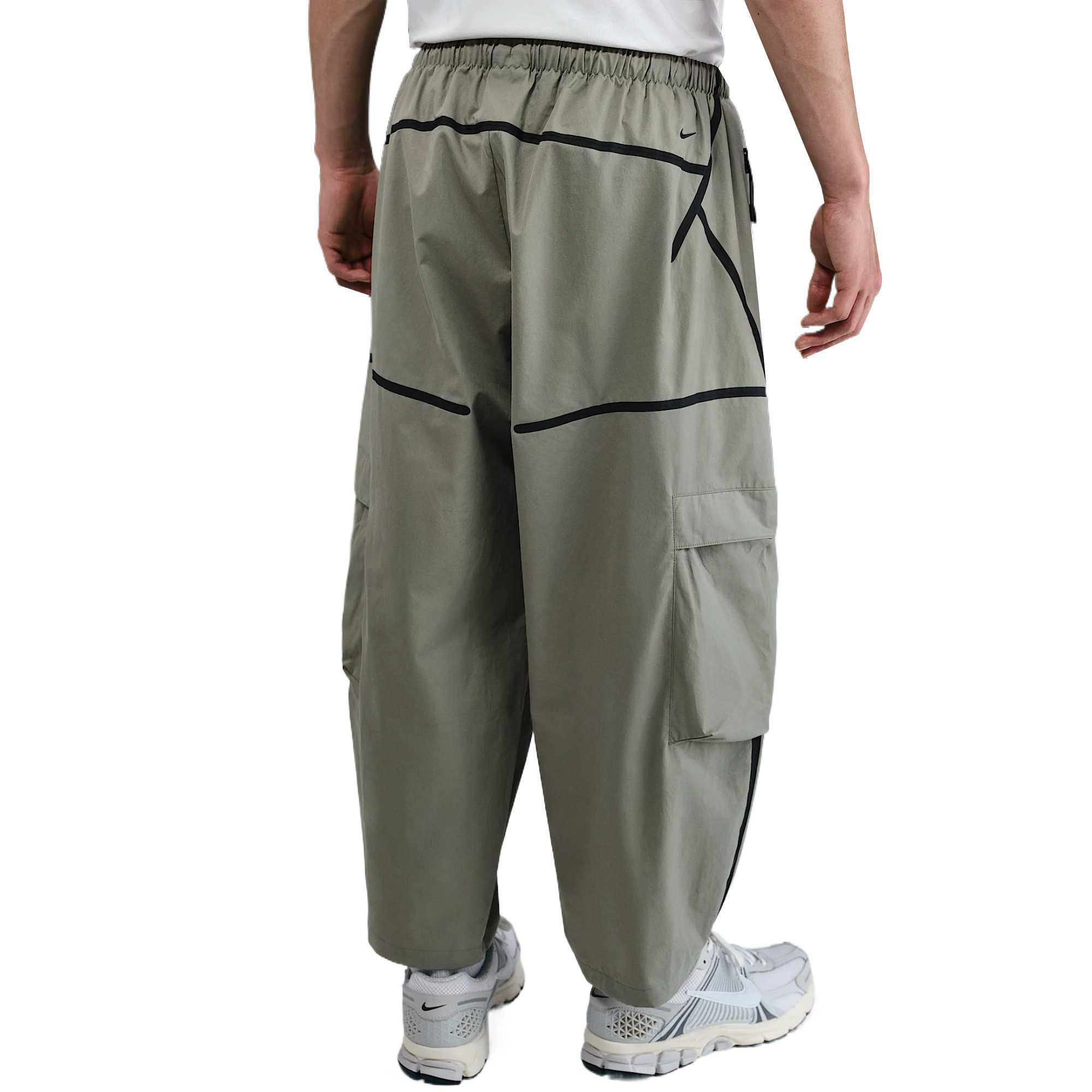Nike Tech Sports Pants Men’s Light Army Green/Black