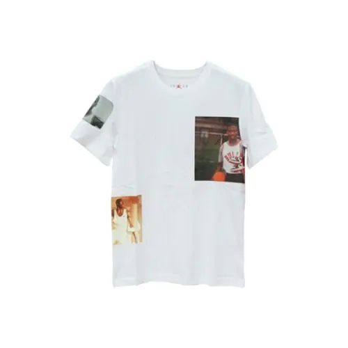 Jordan T Shirts Men's White Crew Neck Moderate Straight Fit