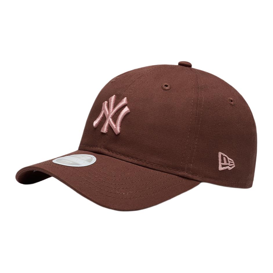 Женская кепка New Era MLB 920 (коричневая)