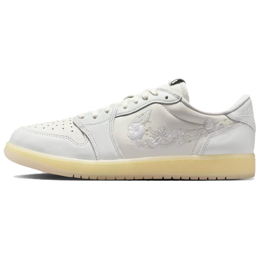 Jordan Air Jordan 1 Leather Low top Vintage Basketball Shoes Men's White